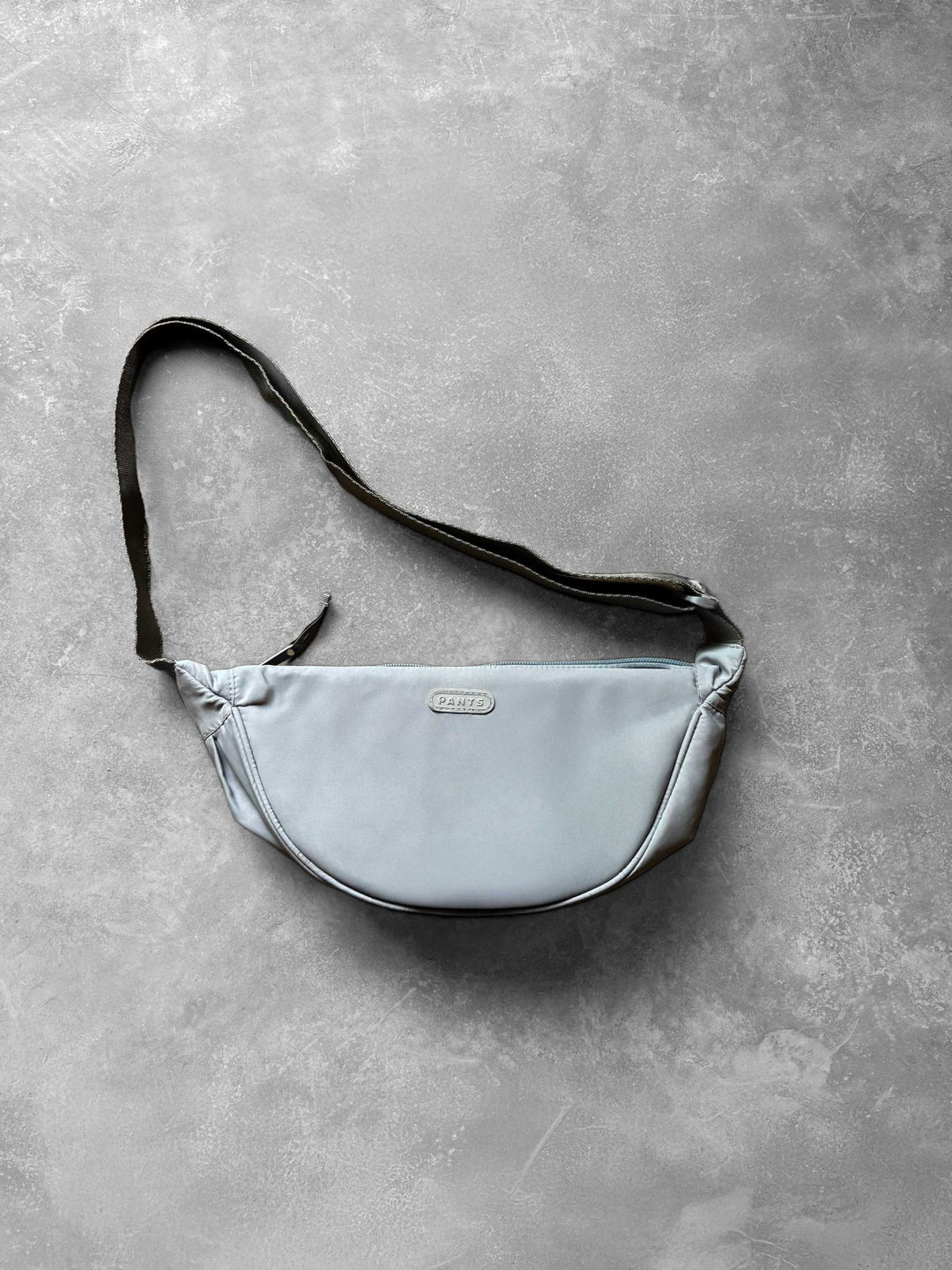 Banana Bag Cookies &amp; Cream 🩶 - Pantsforlove Pantalones anchos, pantalones yoga