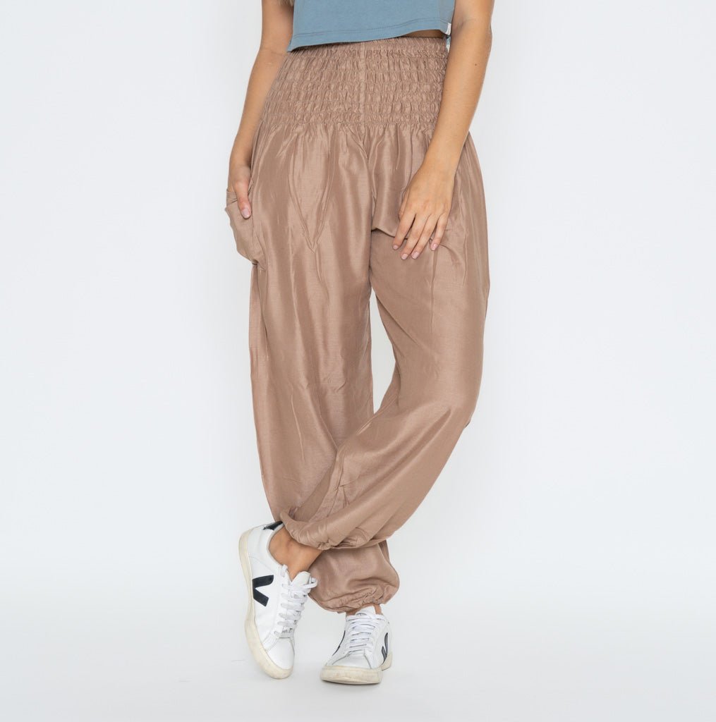 Pantalón Vana Beige - Pantsforlove Pantalones anchos, pantalones yoga